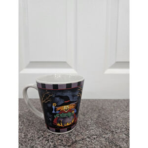 Sakura Halloween mug with artwork by Debbie Mumm.